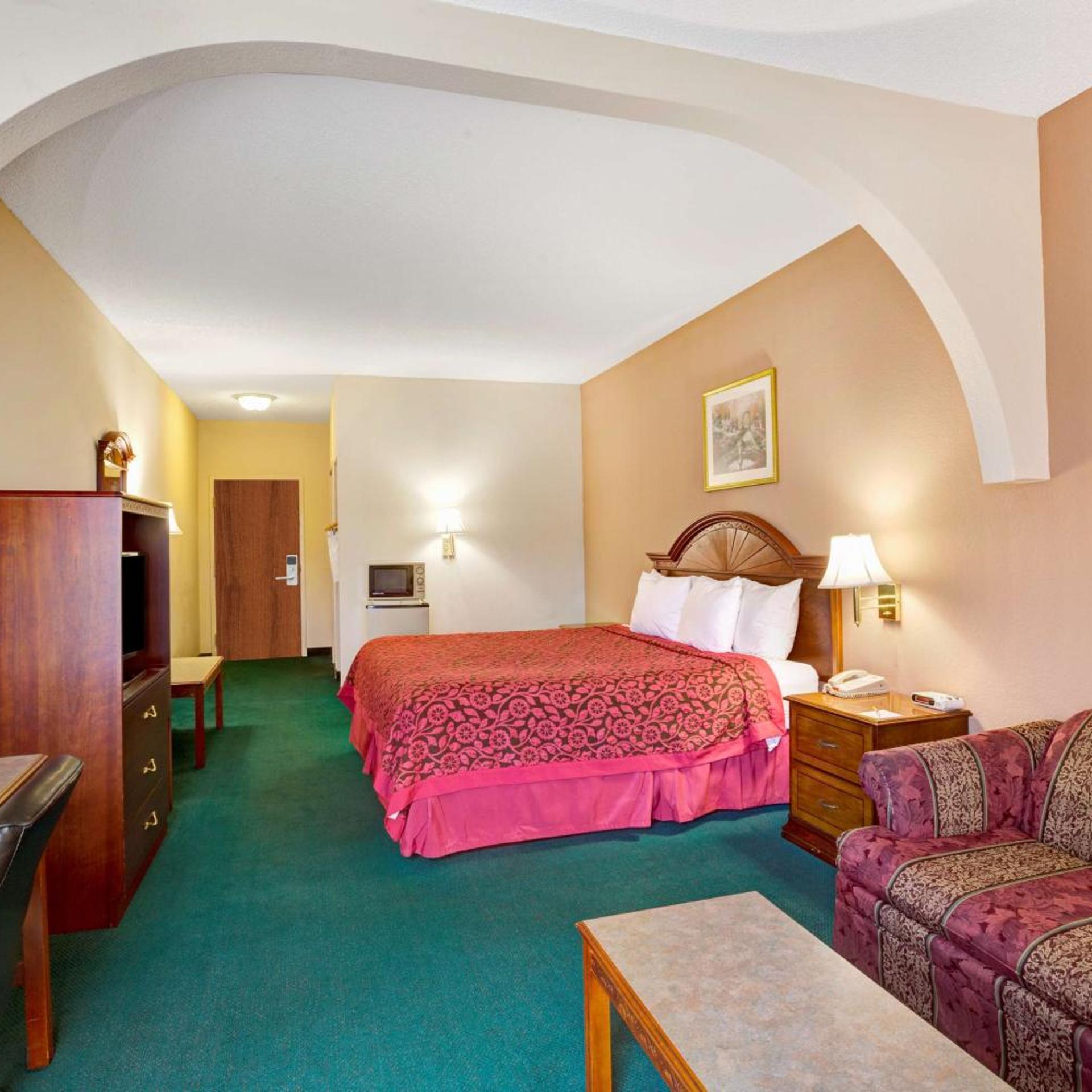 جناح استوديو بسرير كينج، Days Inn & Suites by Wyndham Louisville SW 3/9