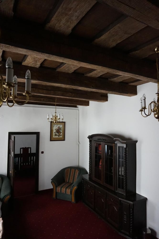 Dwor Polski Hotel 2/50