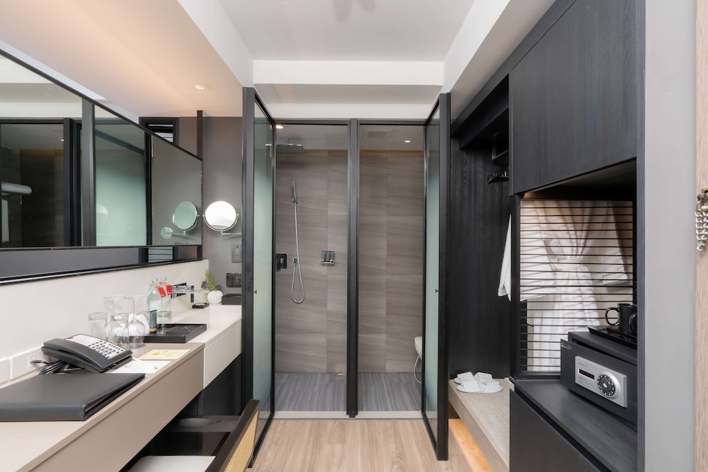 Ocean, Executive, King Bed، Bayphere Hotel Pattaya JC 7/10