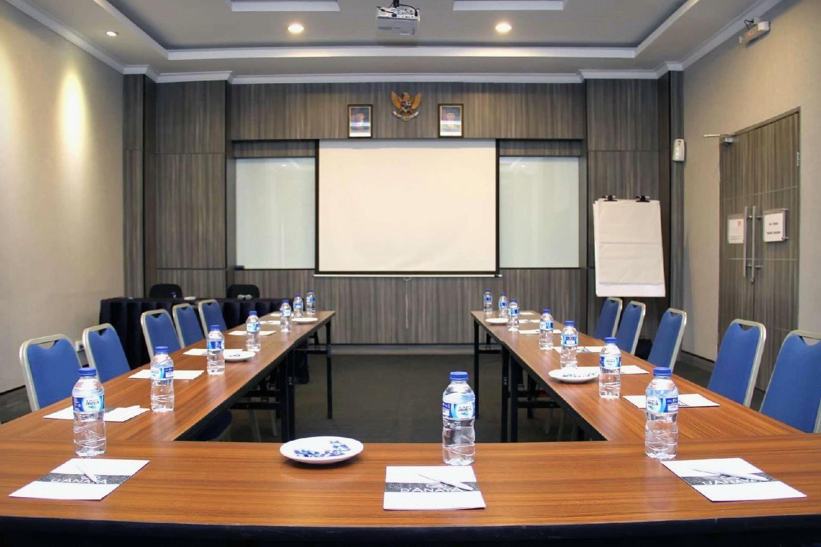 D Anaya Hotel Bogor 39/58