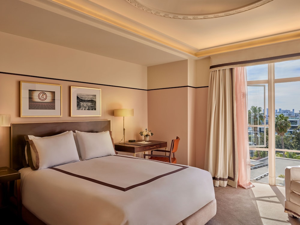 Sunset Tower Hotel 17/64