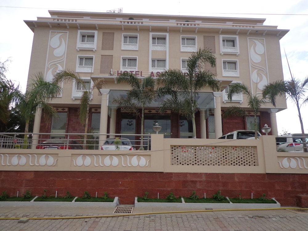 Hotel Ashwa Park 1/17