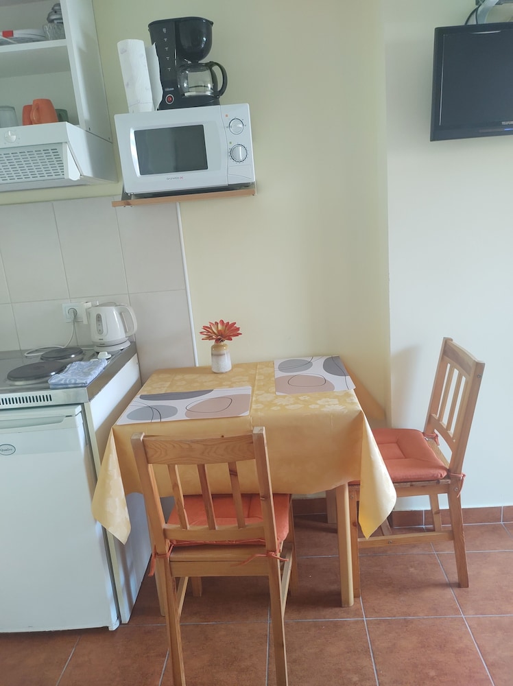 Anna Guesthouse 35/50