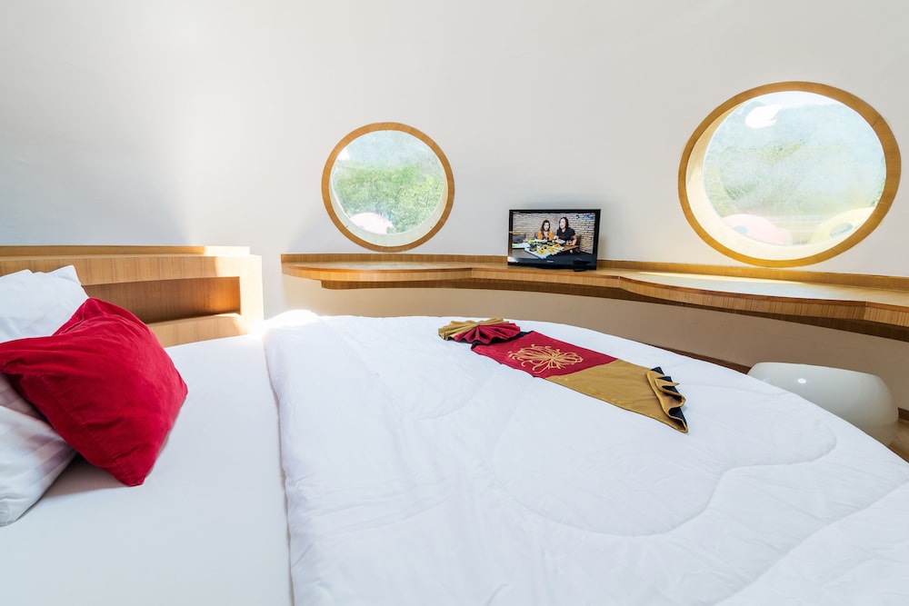 DNA Super Ozone Resort KhaoYai 8/50