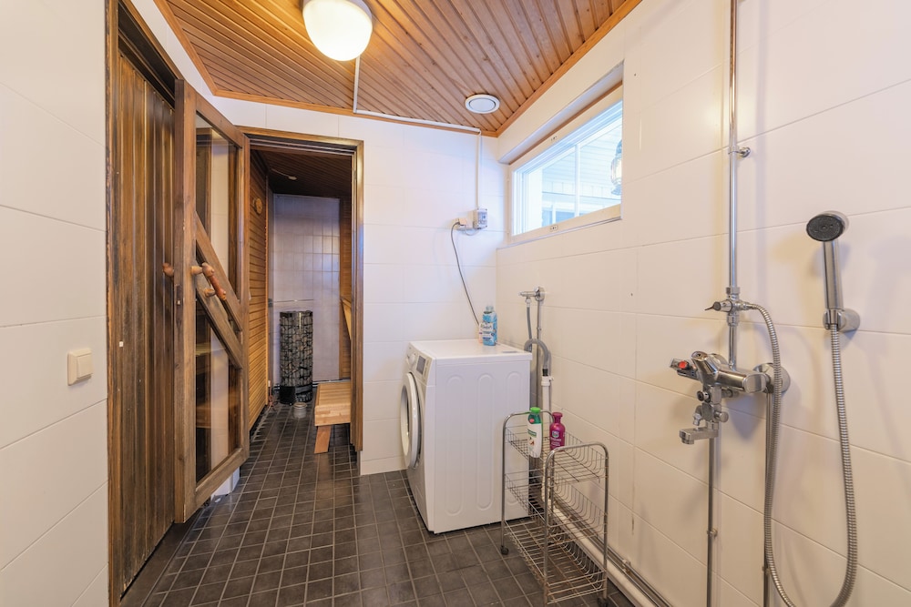 Saariselka Kuukkeli Inn 45/50