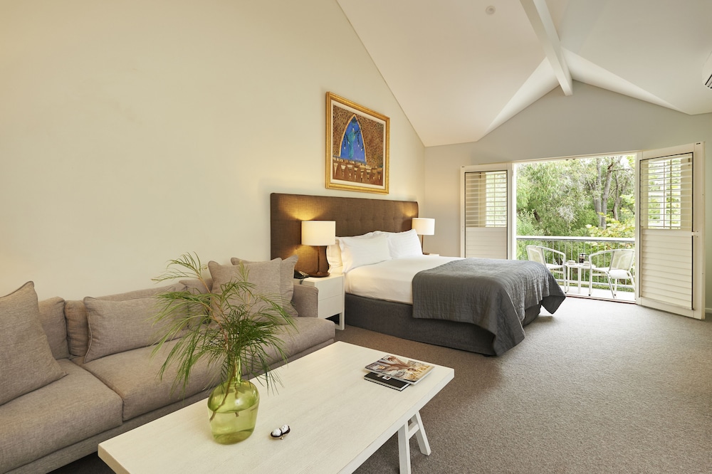 CAPE LODGE 30/50