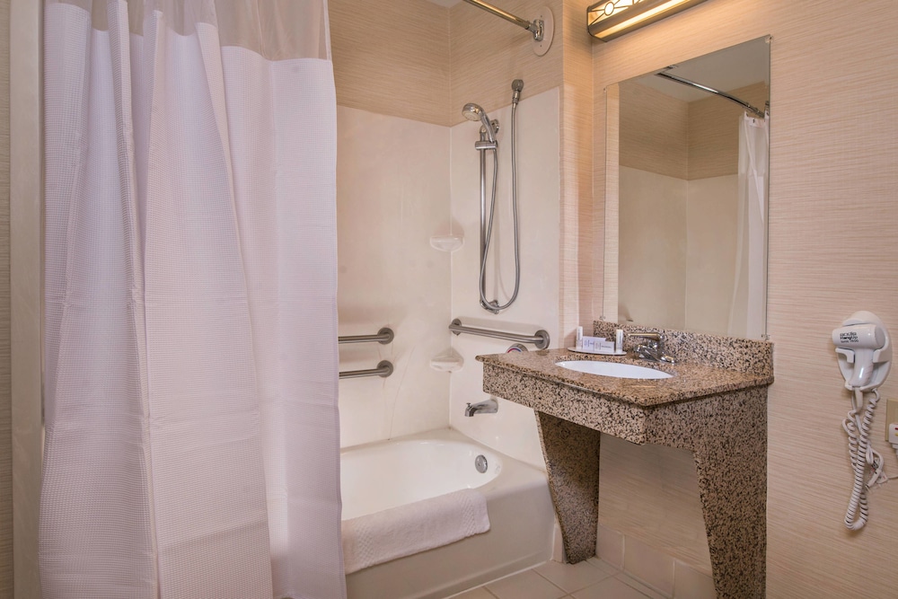 Fairfield Inn & Suites Dulles Airport Chantilly 9/31