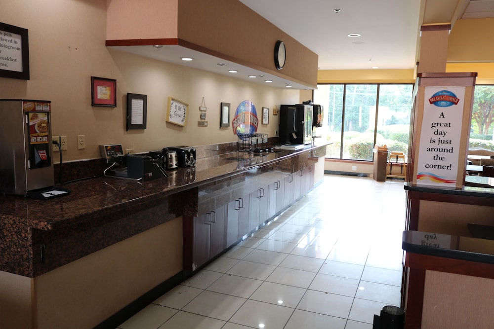 Baymont By Wyndham Columbia Northwest 15/42