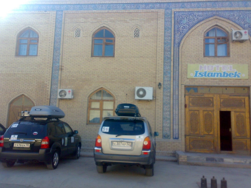 Islambek Hotel 33/40