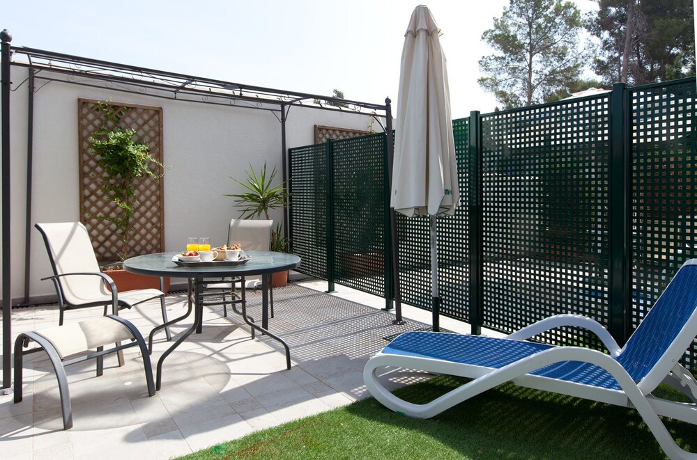 HOTEL CON ENCANTO PALAU VERD 3***SUP 37/39