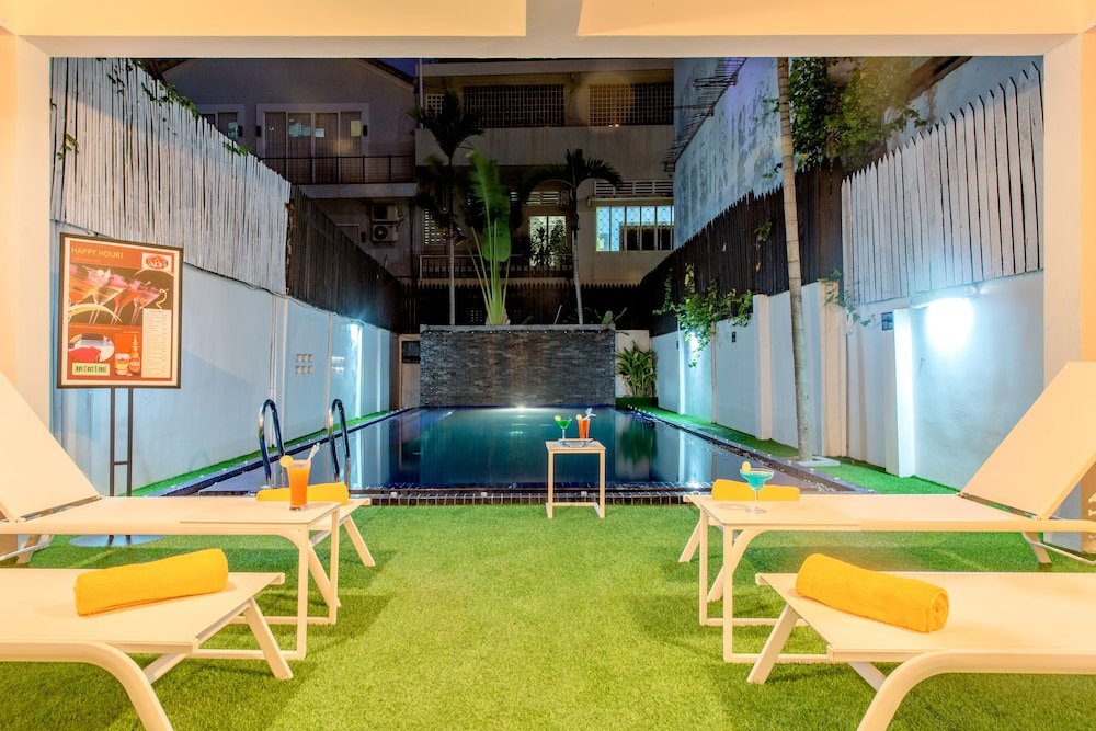 Angkor Panoramic Boutique Hotel 44/50