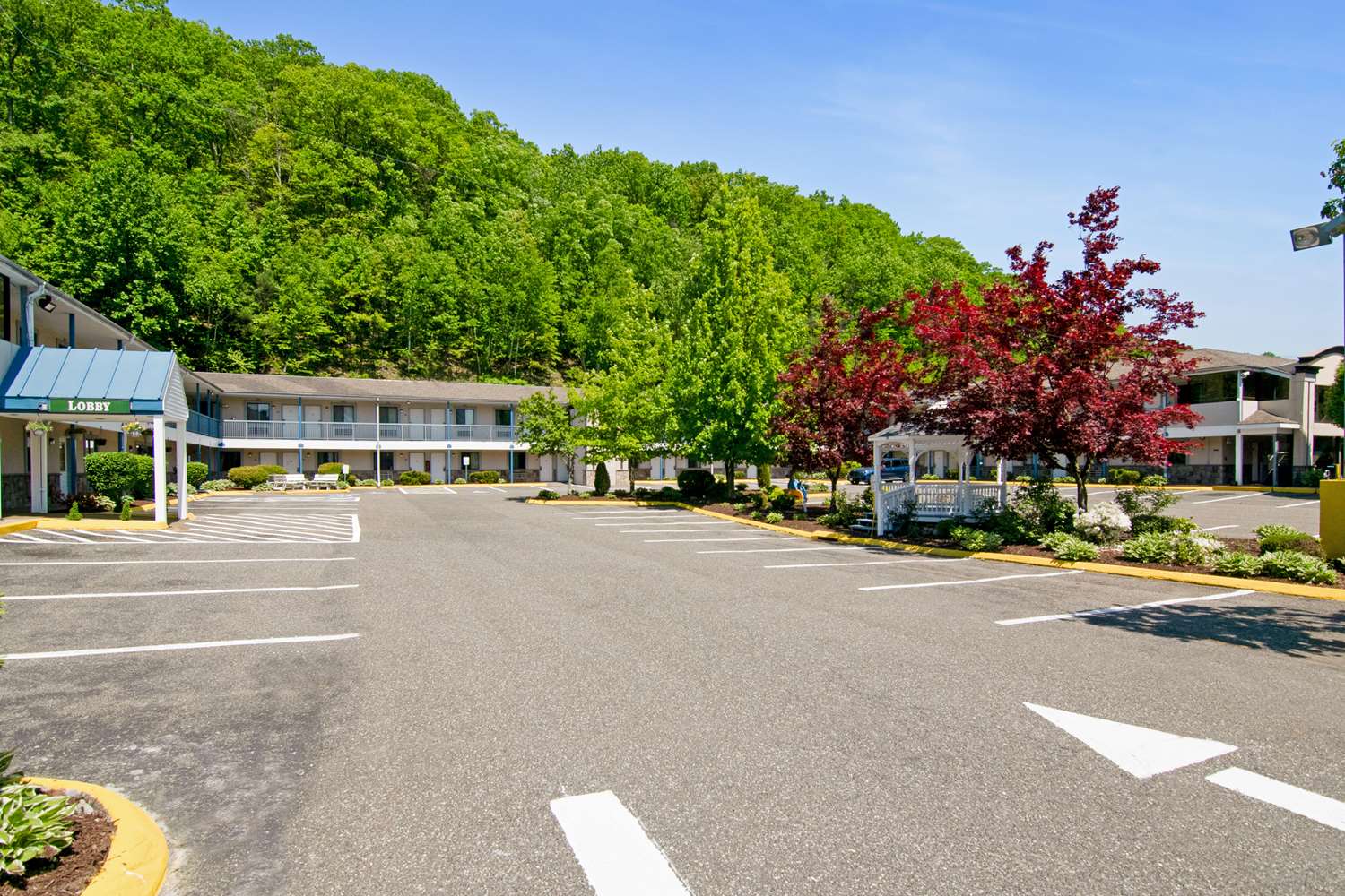 Americas Best Value Inn Torrington Ct 19/19