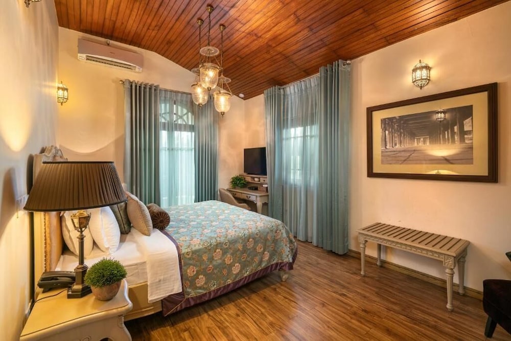 Clove Villa 19/65