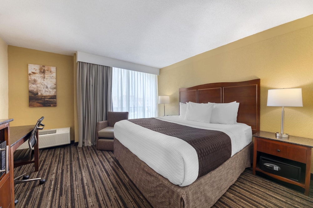 Standard, King Bed