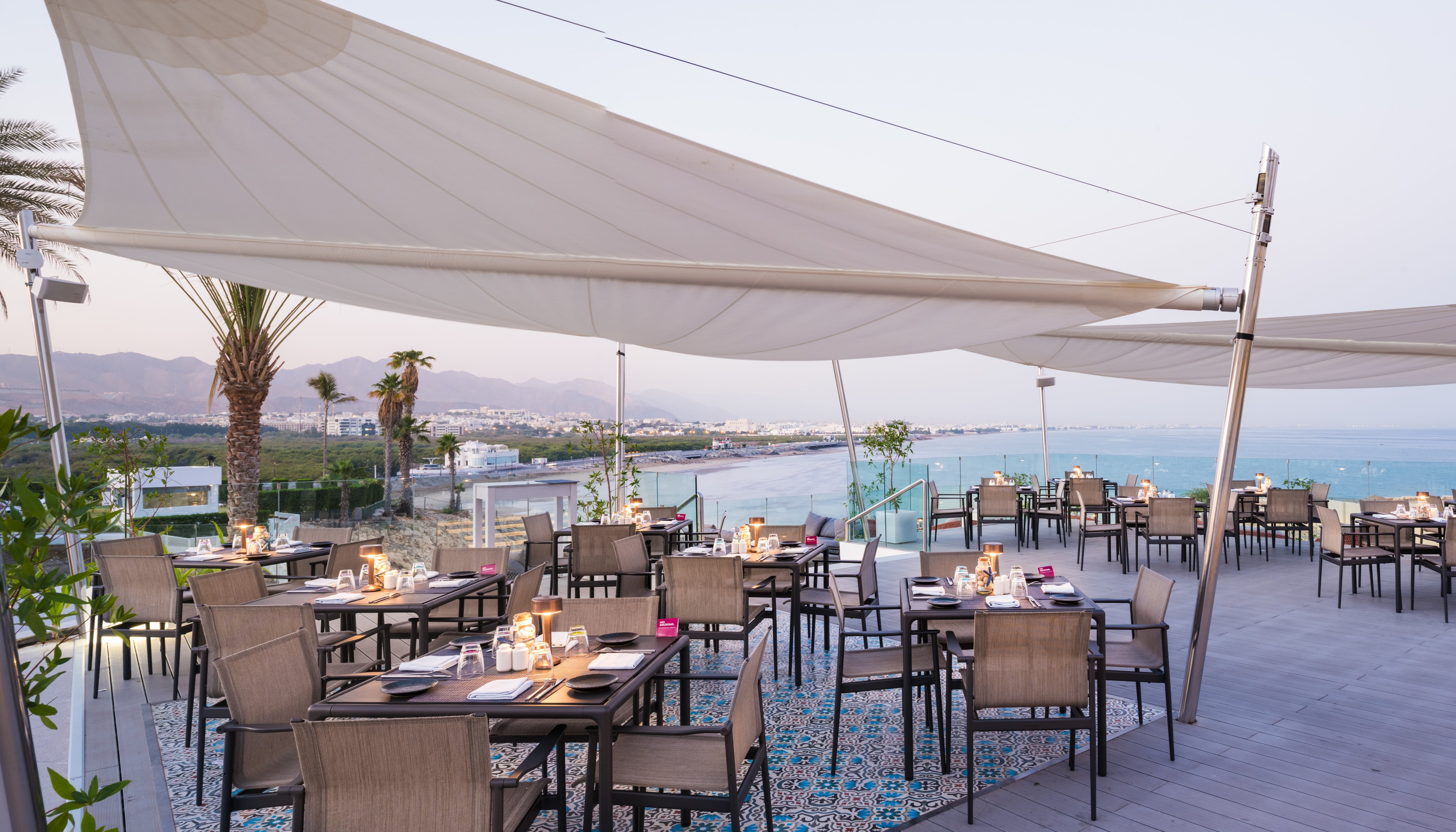 Crowne Plaza Muscat 51/72