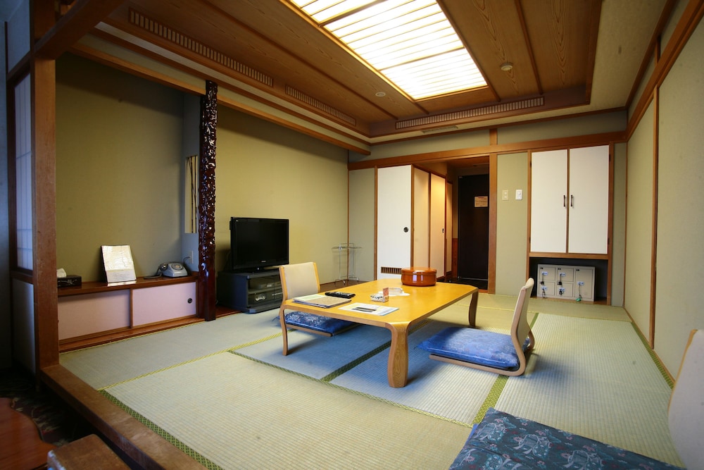 Toya Sun Palace Resort Spa 30/45