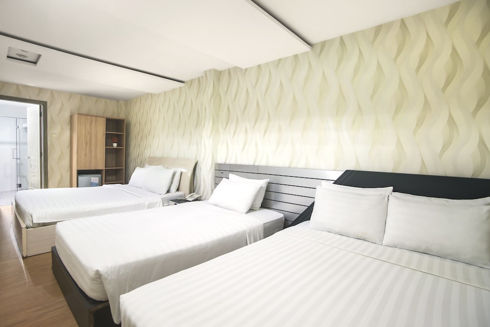 Saigon Charm Hotel 16/49