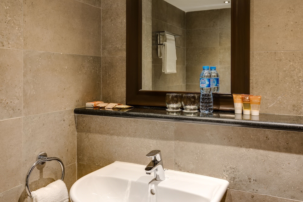 PROTEA HOTEL OWERRI SELECT 16/56