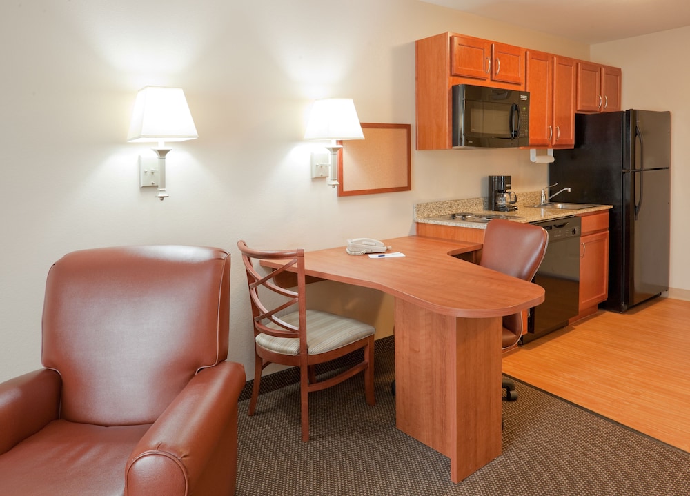 Candlewood Suites Eastchase Park Ex Candlewood Suites Montgomery North 40/69