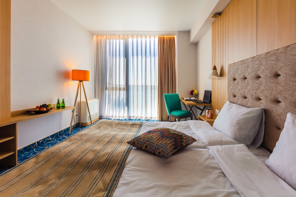 DAS Marina Burgas Hotel 5/18