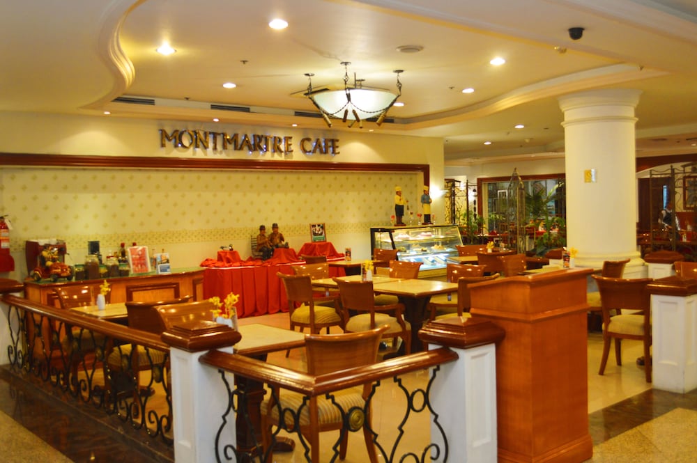 Grand Regal Hotel Davao 41/50