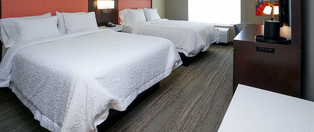Hampton Inn Colorado Springs I-25 Central 12/35
