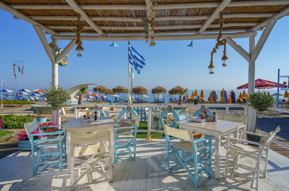 Sonio Beach Hotel 3/57