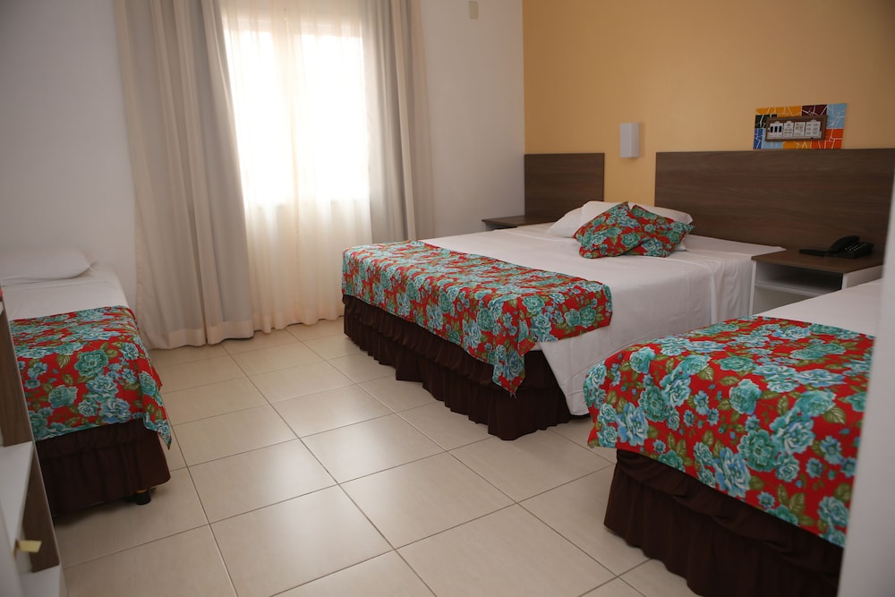 Hotel Acoriano 16/68