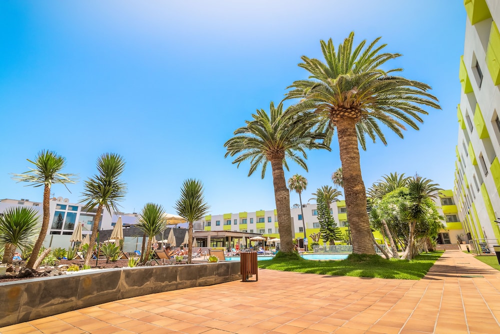 Hotel LIVVO Corralejo Beach 56/70