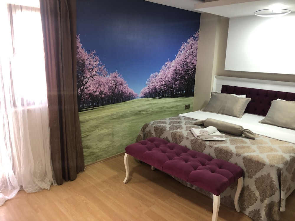 SANLI HOTEL 23/62