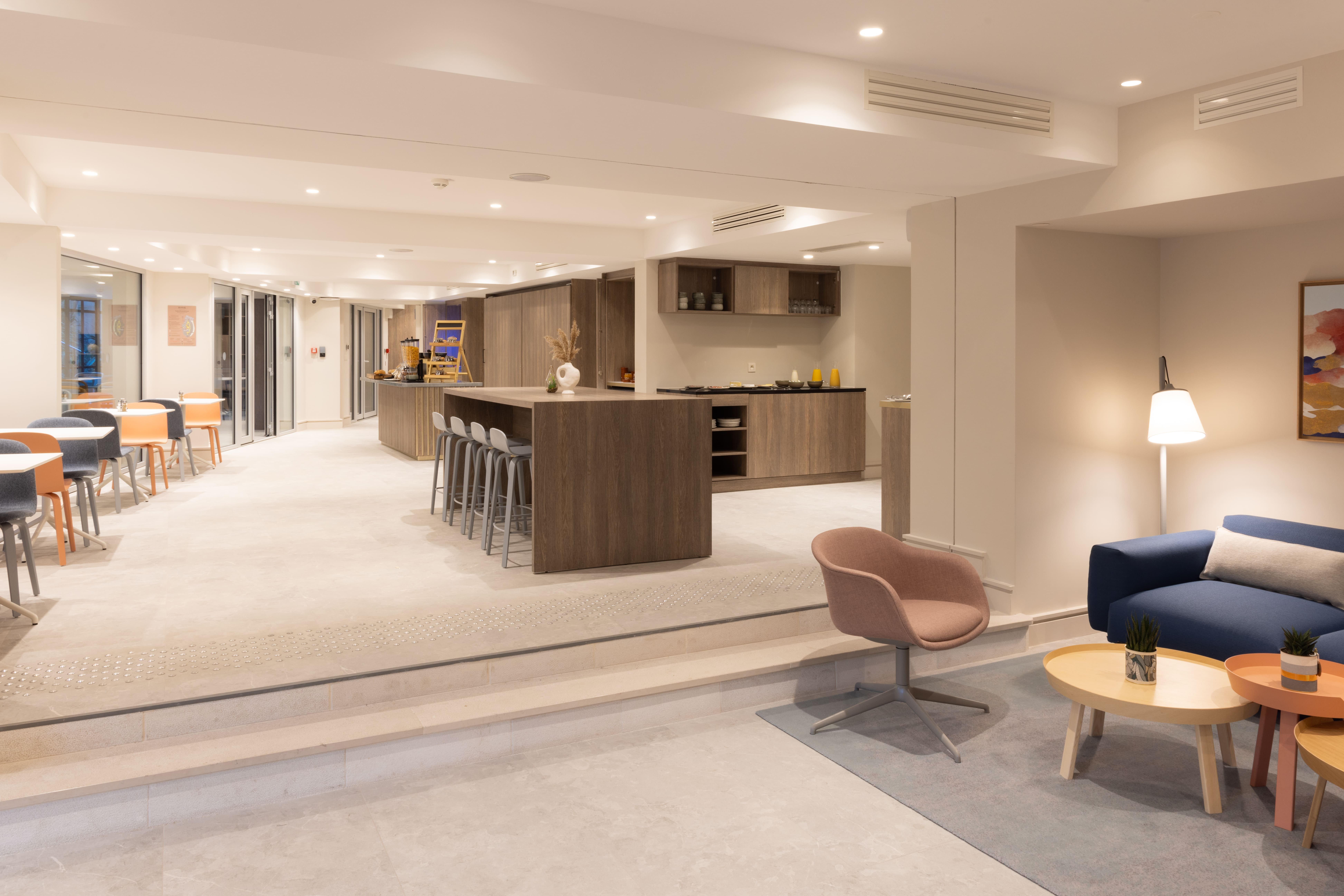 Staybridge Suites Cannes Centre 30/50