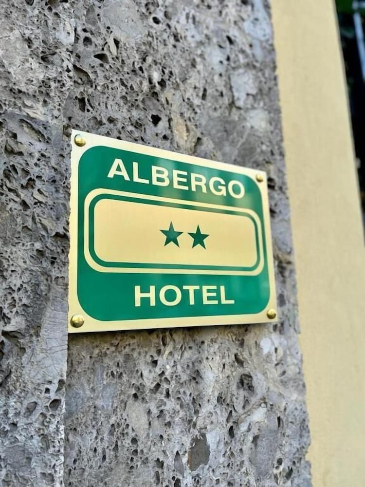 Milan Hostel 20/35