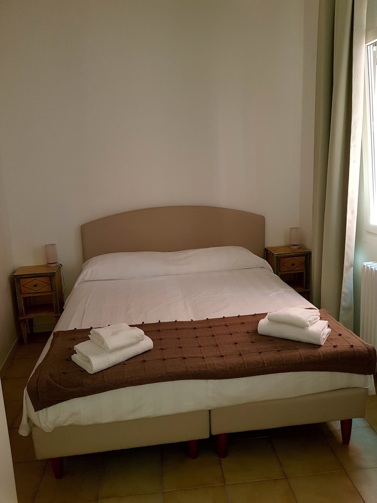 Butterfly Guest House 16/41