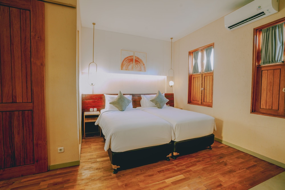 Tanaga CoLiving 27/64