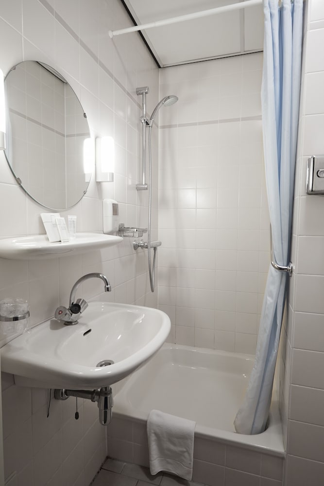 Hotel Mastbosch Breda 65/67