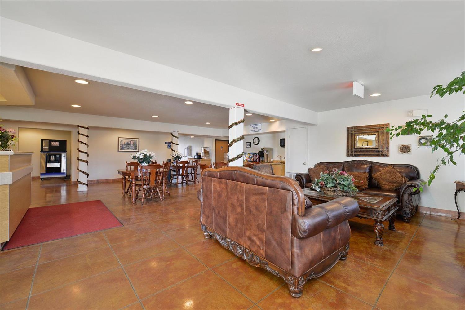 Americas Best Value Inn Suites Ada 2/16