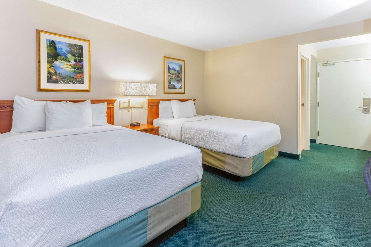 La Quinta Inn & Suites By Wyndham Chicago Gurnee 15/51