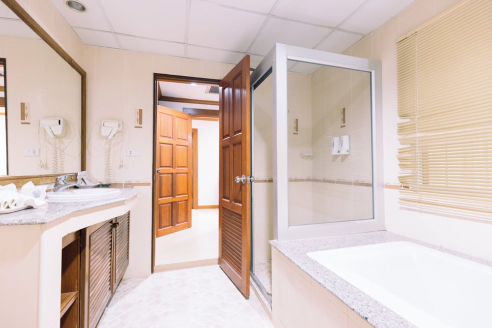 Chumphon Gardens Hotel 64/64