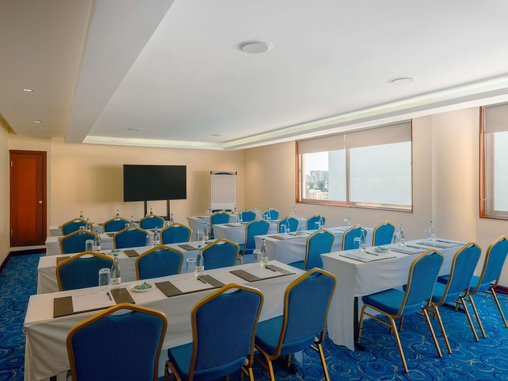 Movenpick Hotel & Residences Nairobi 57/69