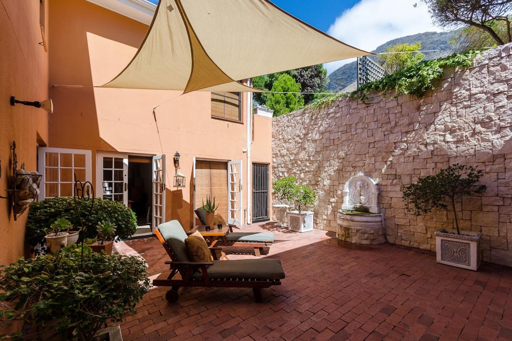 Whaleview Manor Guesthouse 39/43