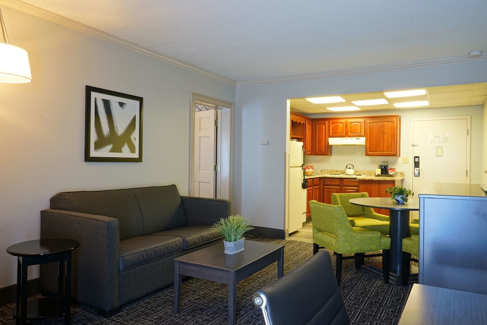 Best Western Plus Morristown Conference Center 32/45