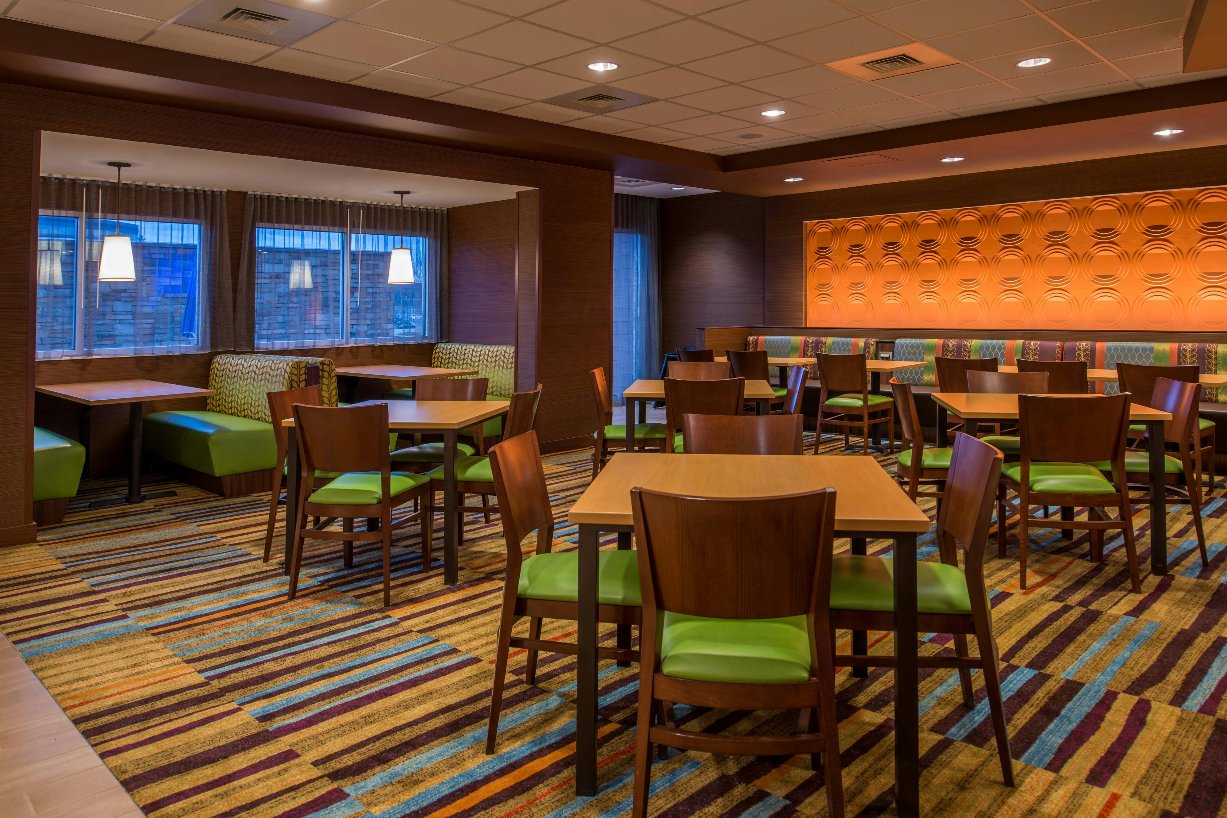 Fairfield Inn Suites St Louis Westport 29/39