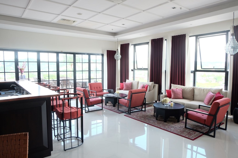 Kyriad Hotel M Sorong 11/21