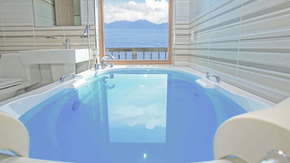Namhae Bel Vienne Pension 26/50