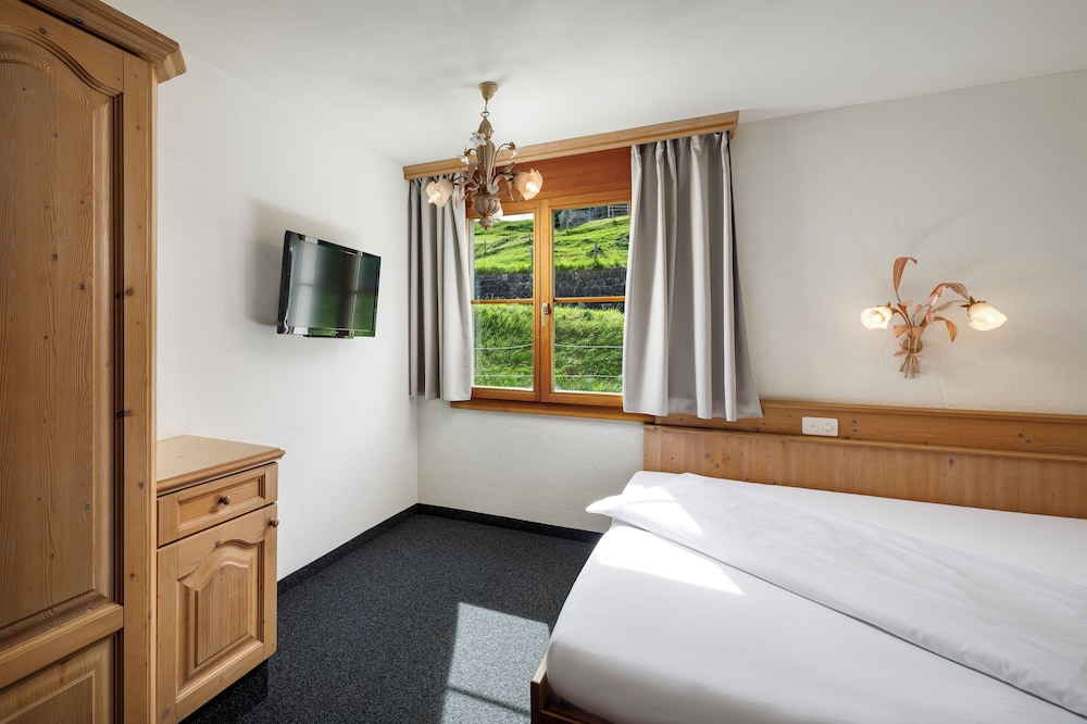 Hotel And Naturhaus Bellevue 3/29