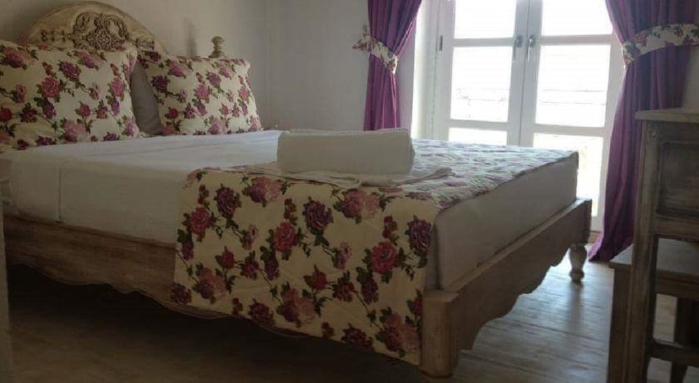 Alacati Ciftekuyu Butik Otel 13/16