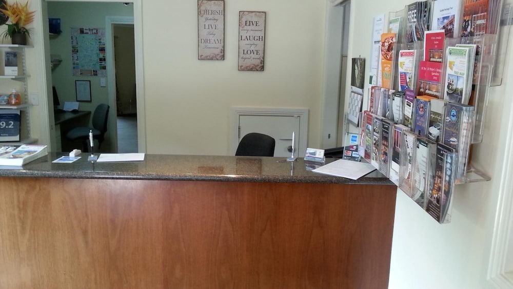 Armidale Pines Motel 7/62