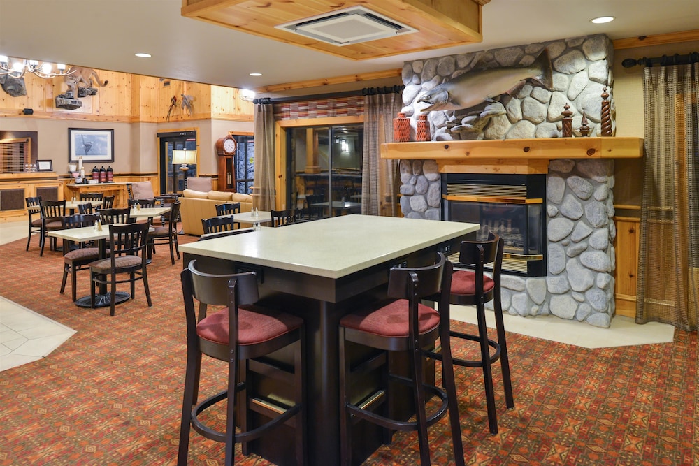 Best Western Plus Olympic Inn 60/73