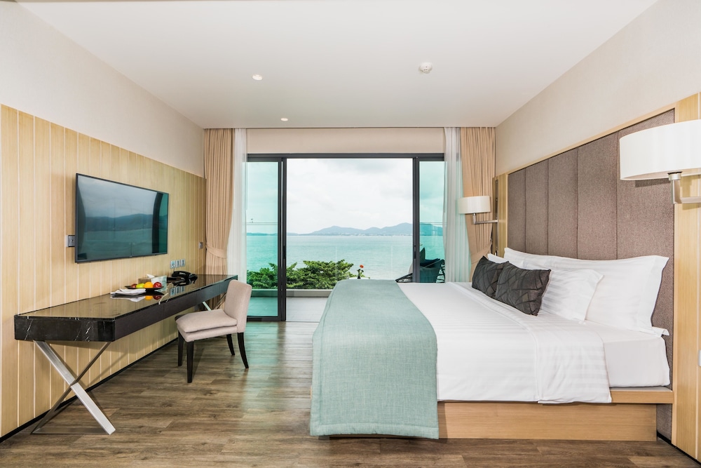 My Beach Resort Phuket 13/68