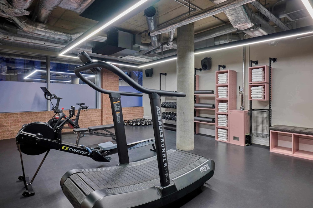 Hyatt Centric Cambridge 25/48
